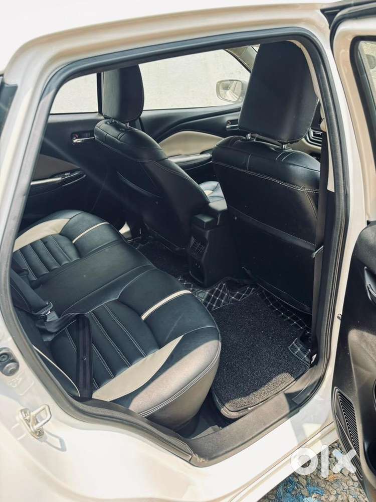 2023 Glanza G  1st Owner  Showroom Maintained  Excellent Condition