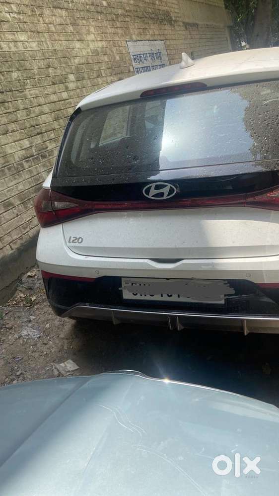 Hyundai I20 2025 Petrol 12000 Km Driven With 16 Inch Company Alloys