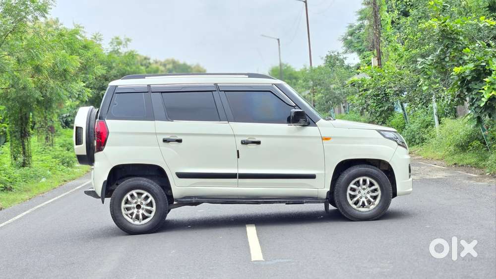 Mahindra Tuv 300 Mhawk100 T8, 2015, Diesel