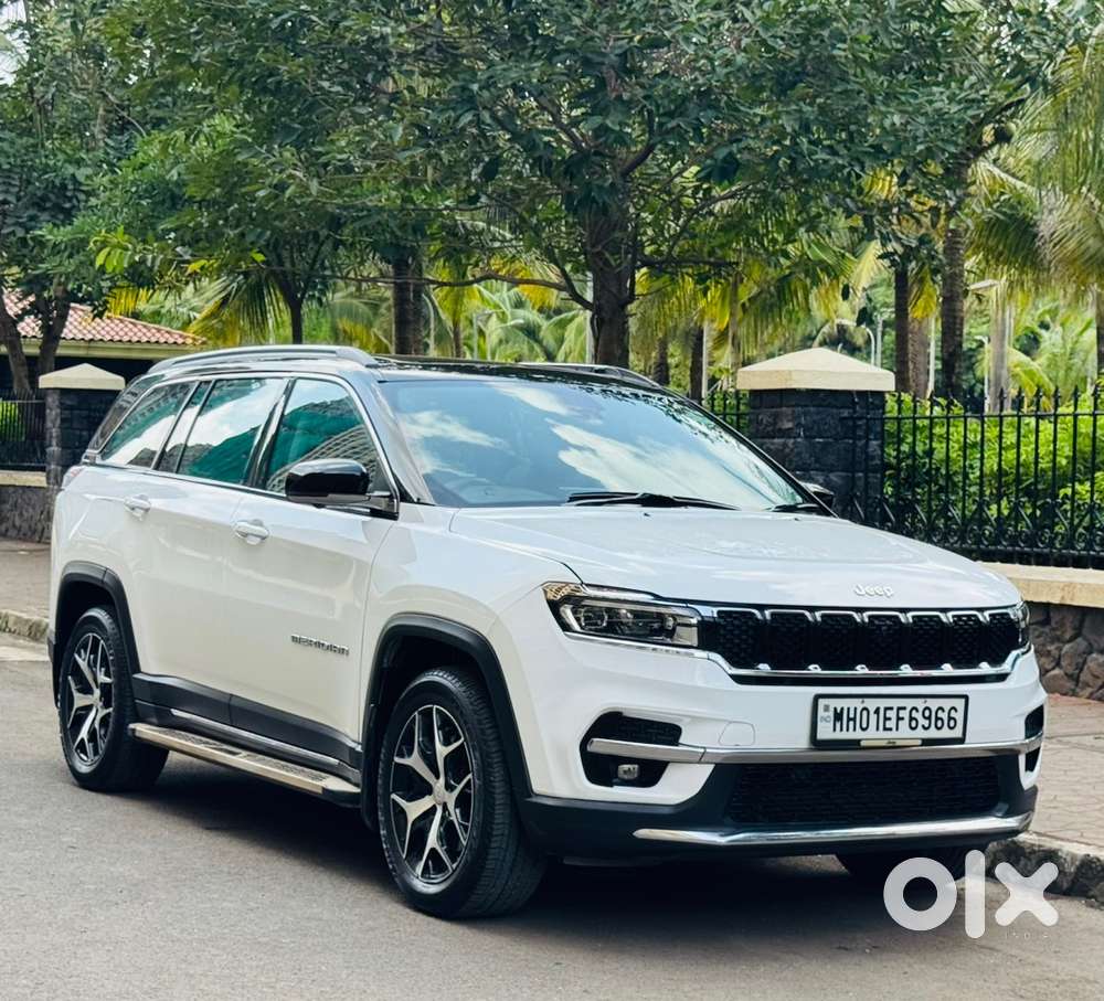 2023 Jeep Meridian Limited (o) 4x2 At