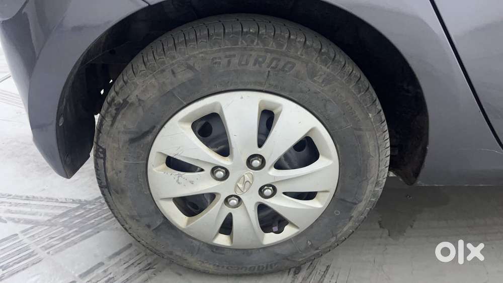 Hyundai I10 Sportz 1.2 Automatic Kappa2, 2013, Petrol