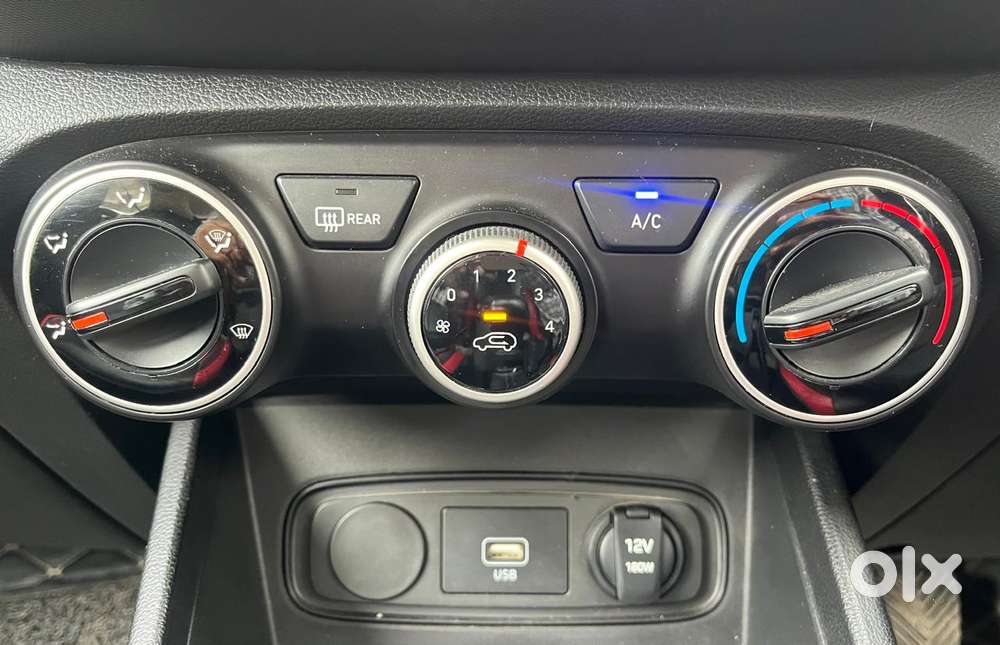 Hyundai Venue S 1.2 Petrol, 2020, Petrol