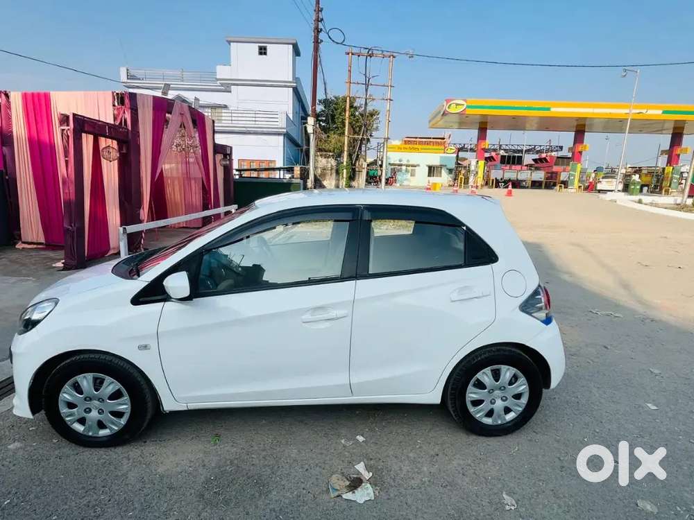 Honda Brio 2012 Petrol Well Maintained