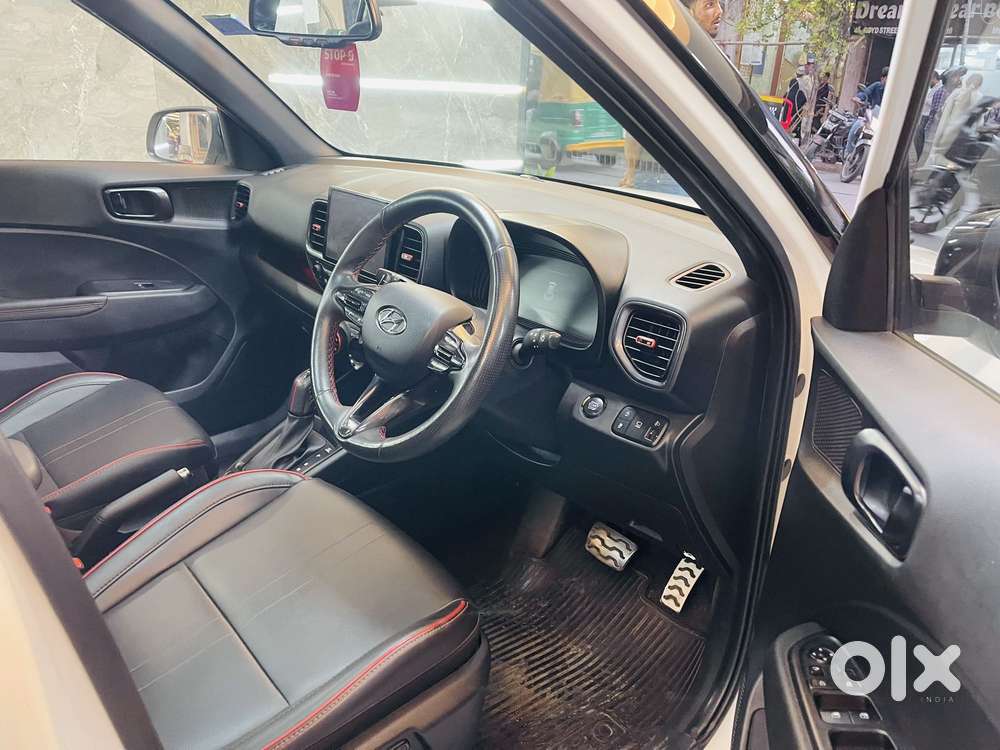 Hyundai Venue N Line 1.0 N8 Turbo Dct Dual Tone, 2024, Petrol