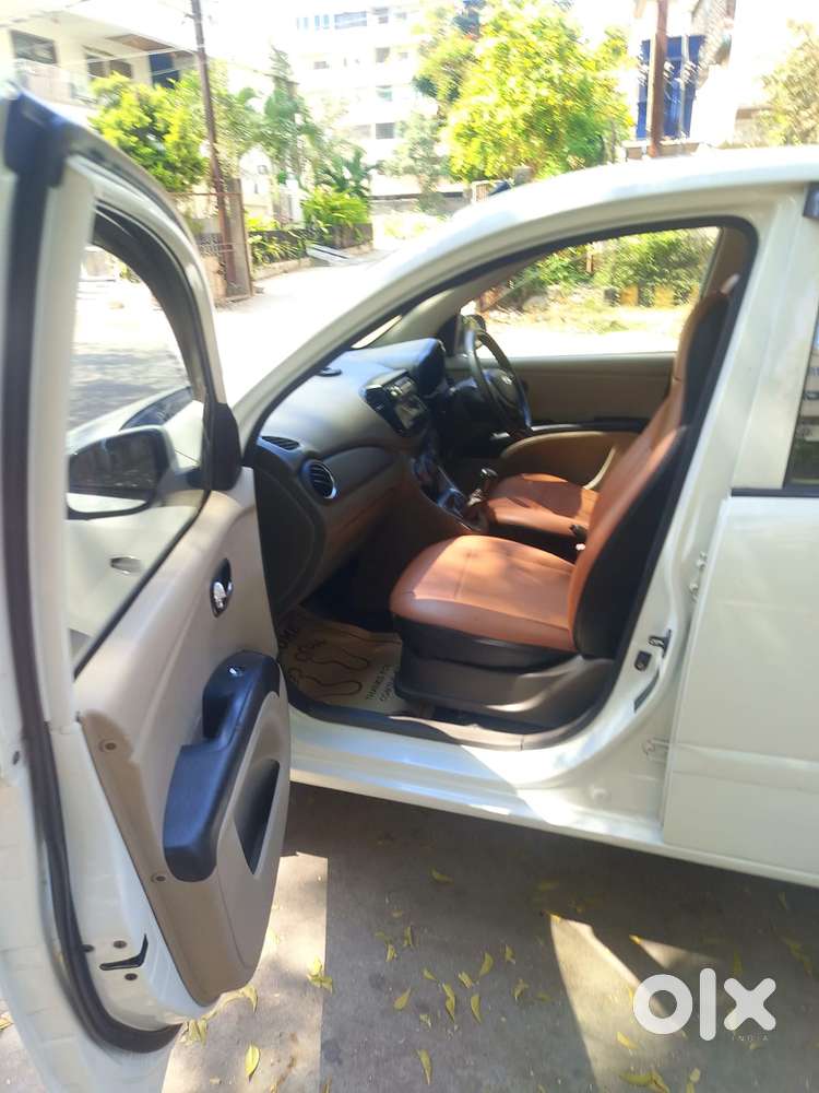 Hyundai I10 Sportz, 2011, Petrol