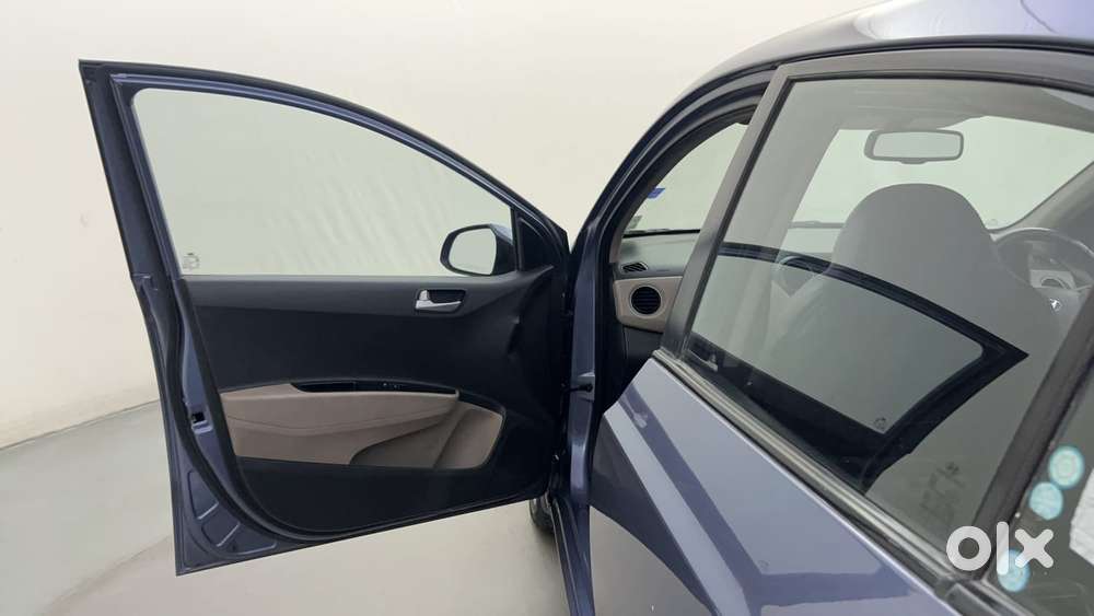 Hyundai Xcent [2017-2020] 1.2 Sx At (o), 2015, Petrol