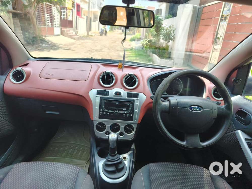 Ford Figo Petrol 2010