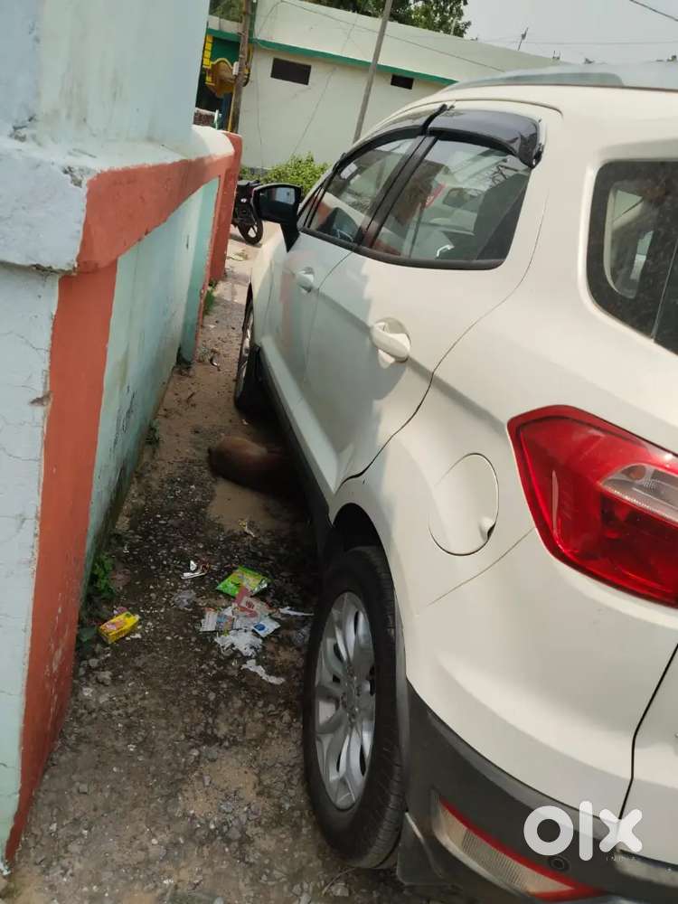 Ford Ecosport 2015 Diesel First Owner Well Mentained Car