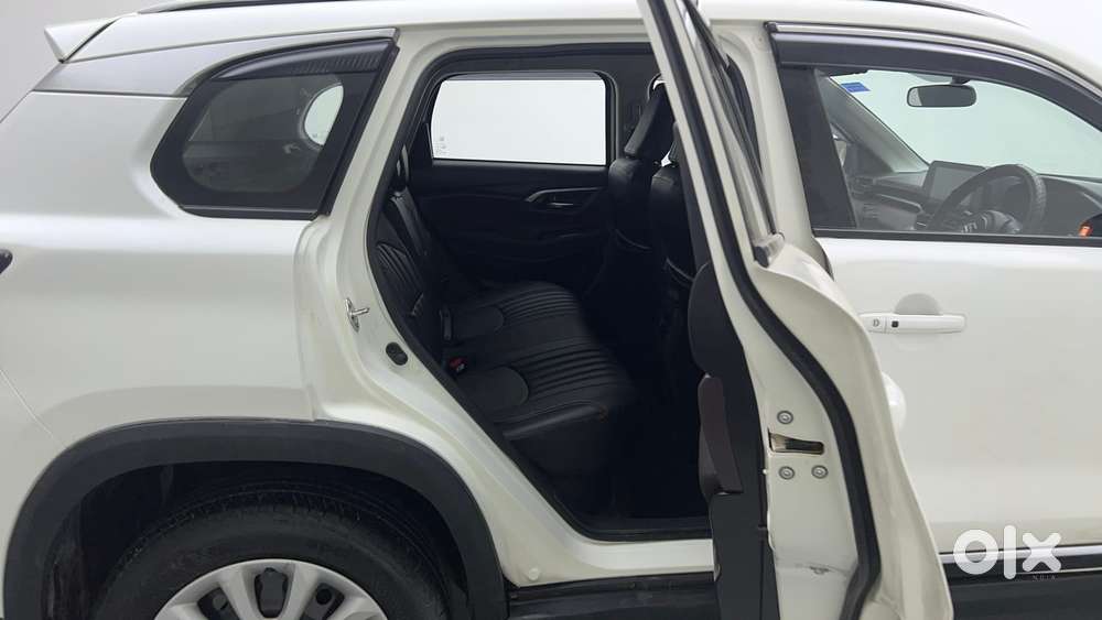 Maruti Suzuki Grand Vitara 1.5 Sigma Smart Hybrid, 2023, Petrol