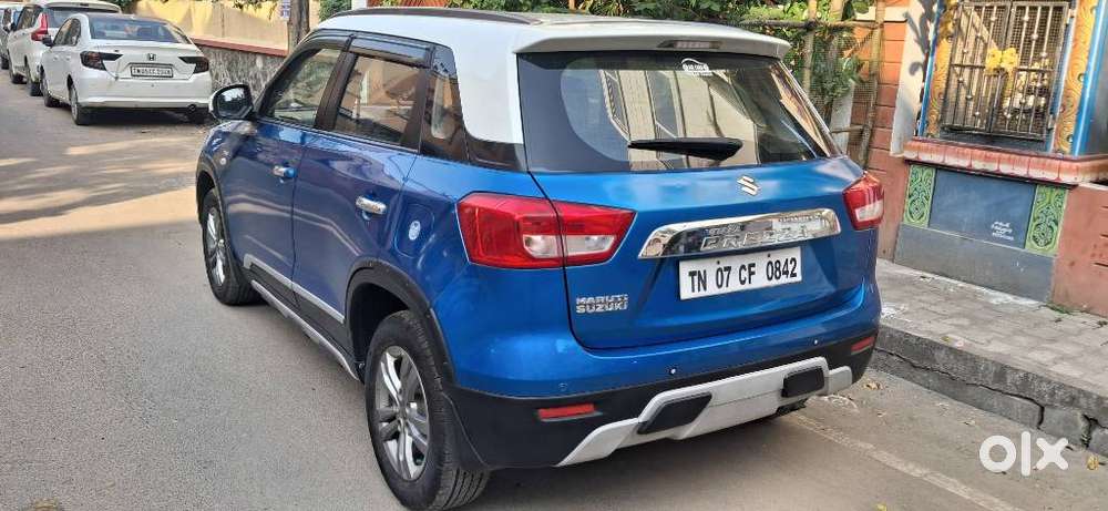 Maruti Suzuki Brezza Zdi+ Dual Tone, 2016, Diesel