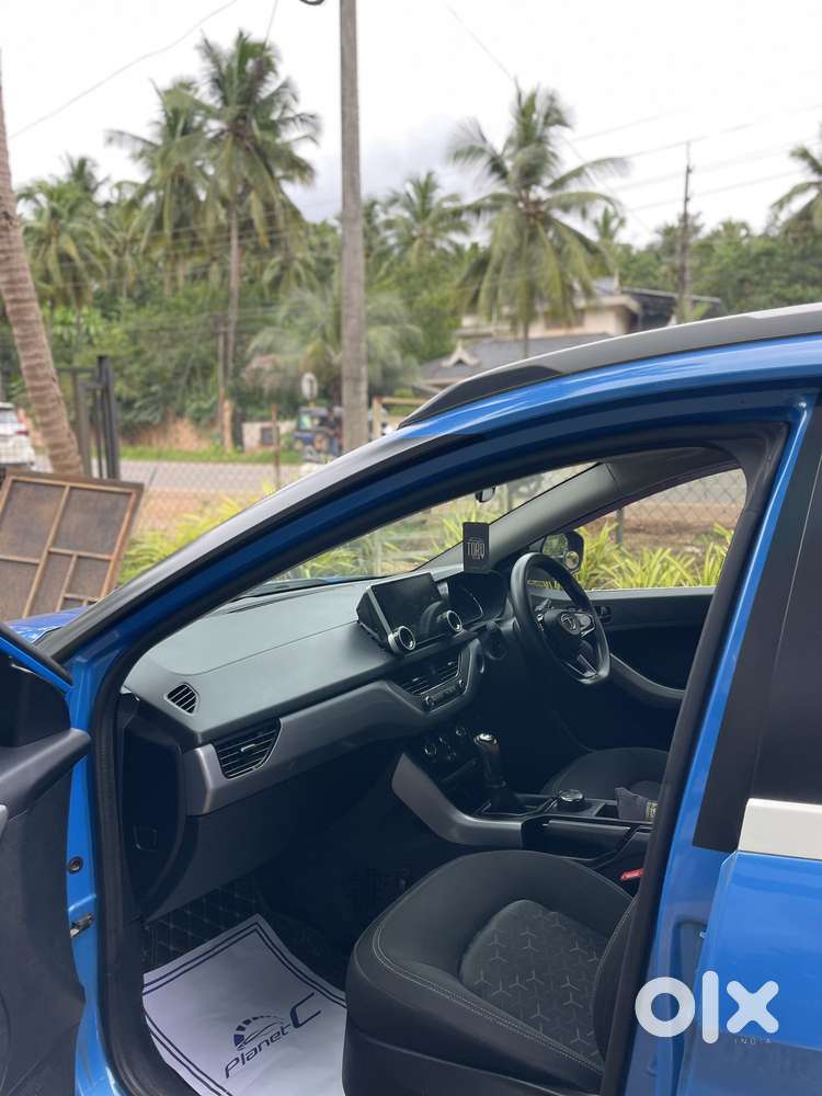 Tata Nexon 1.2 Revotron Xm (s), 2020, Petrol