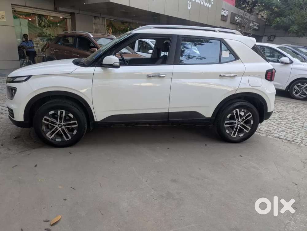 Hyundai Venue 1.5 Crdi Sx (o), 2022, Diesel