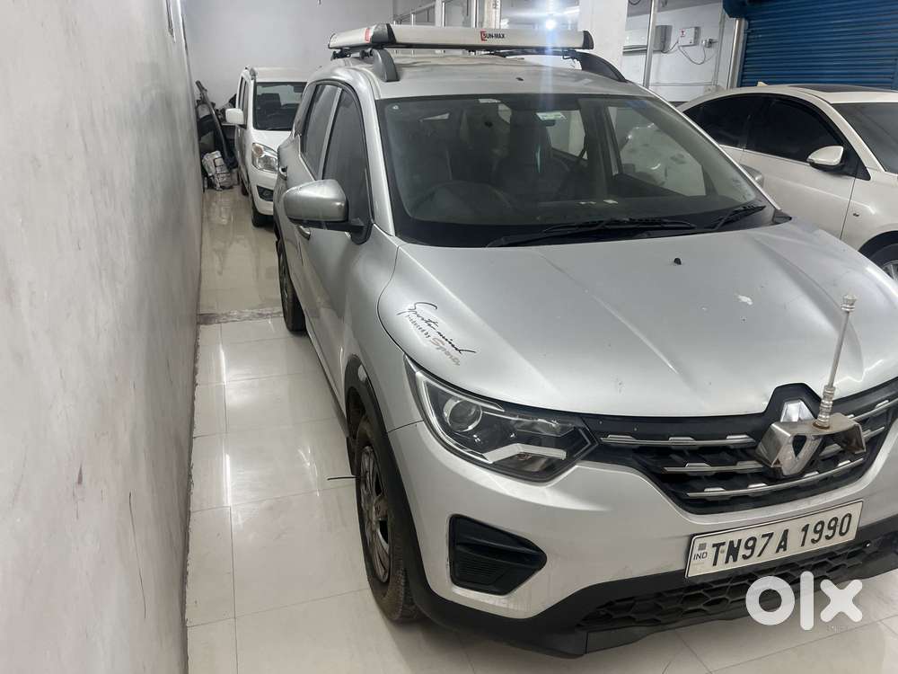 Renault Triber 1.0 Rxe, 2021, Petrol