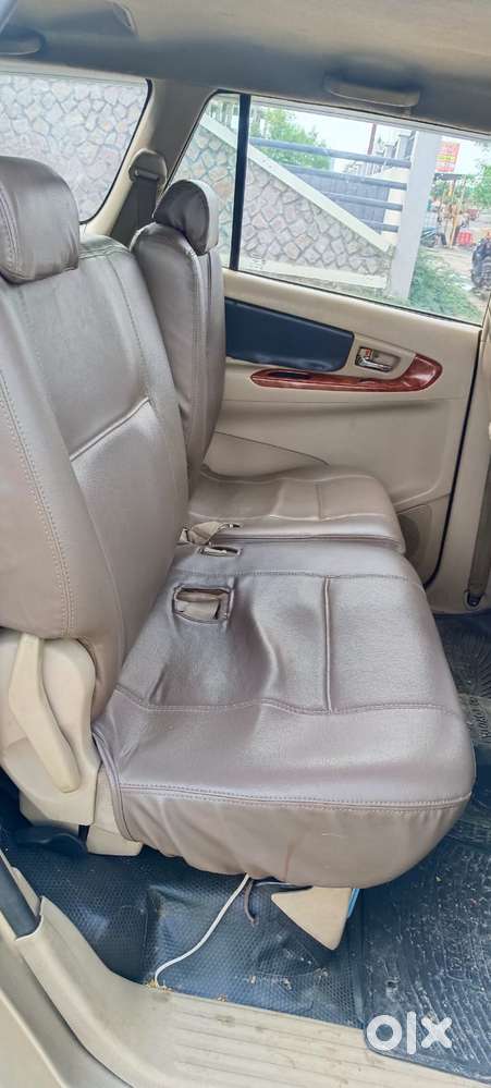 Toyota Innova, 2009, Diesel