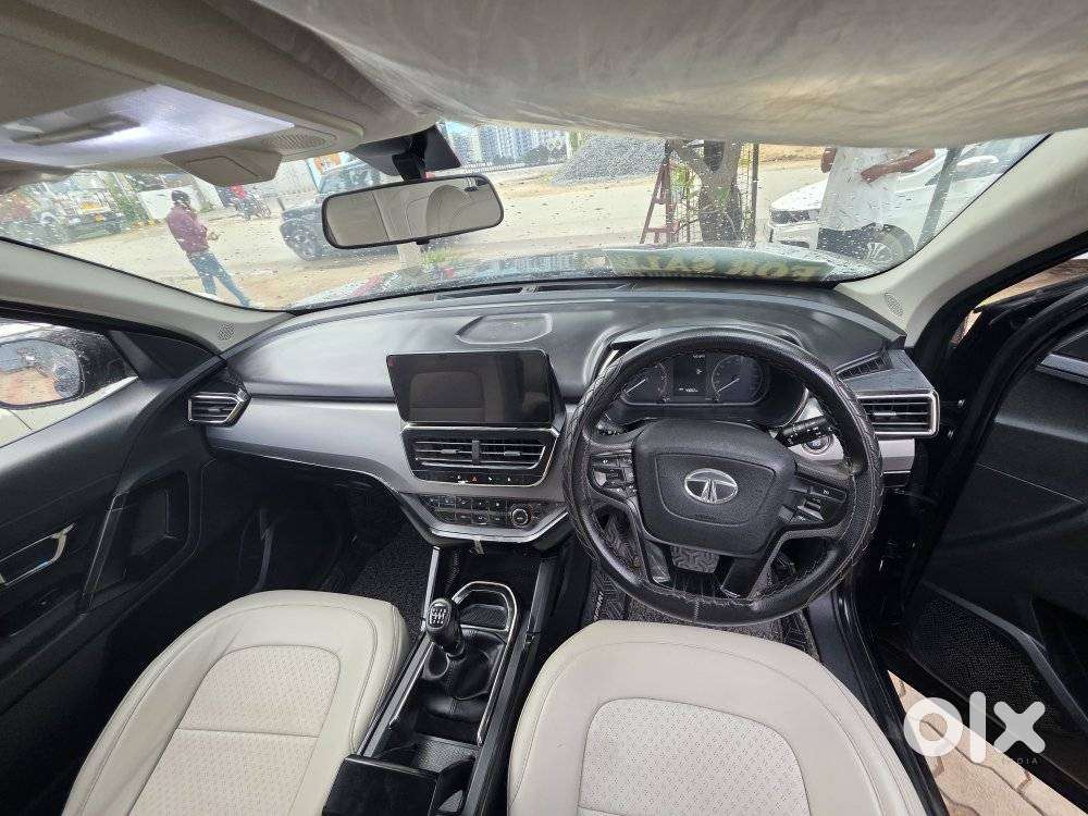 Tata Safari 2.0 Kryotec Xt Plus Dark Edition, 2023, Diesel
