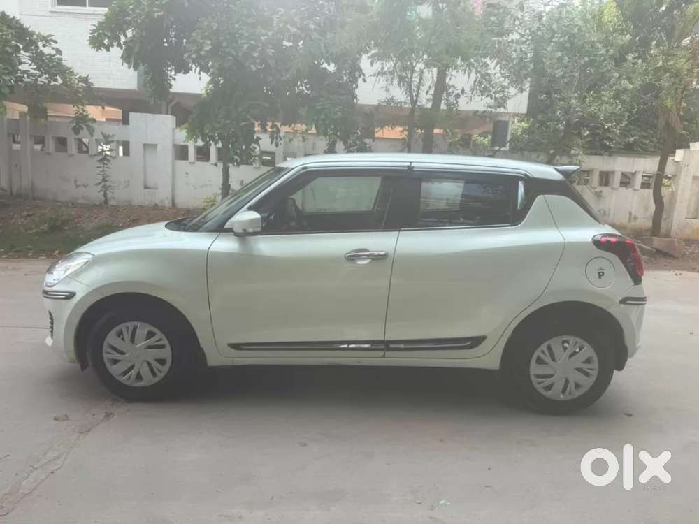 Maruti Suzuki Swift Vxi, 2020, Petrol