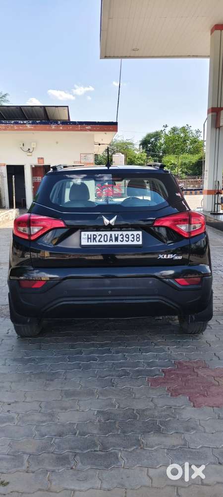 Mahindra Xuv300 W6 Diesel, 2023, Diesel