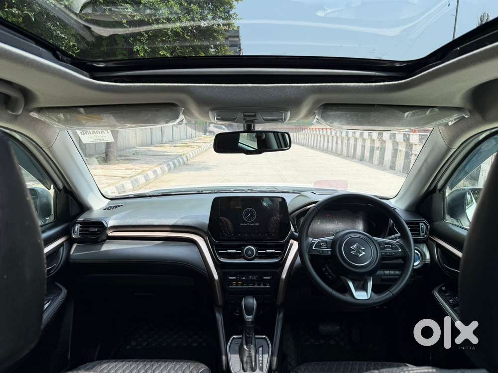 Maruti Suzuki Grand Vitara 1.5 Alpha Smart Hybrid, 2025, Petrol
