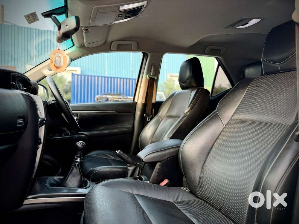 Toyota Fortuner 4x2 Mt 2.8 Diesel, 2021, Diesel