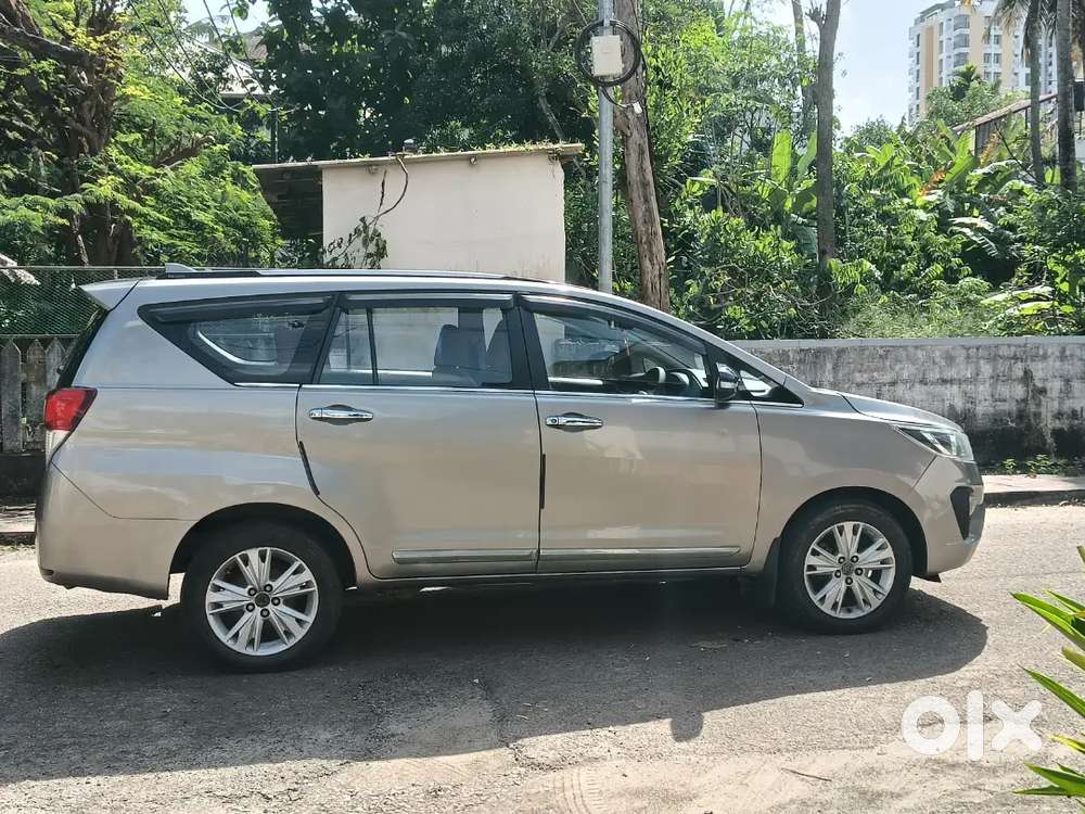 Toyota Innova Crysta 2016  Taxi Lease