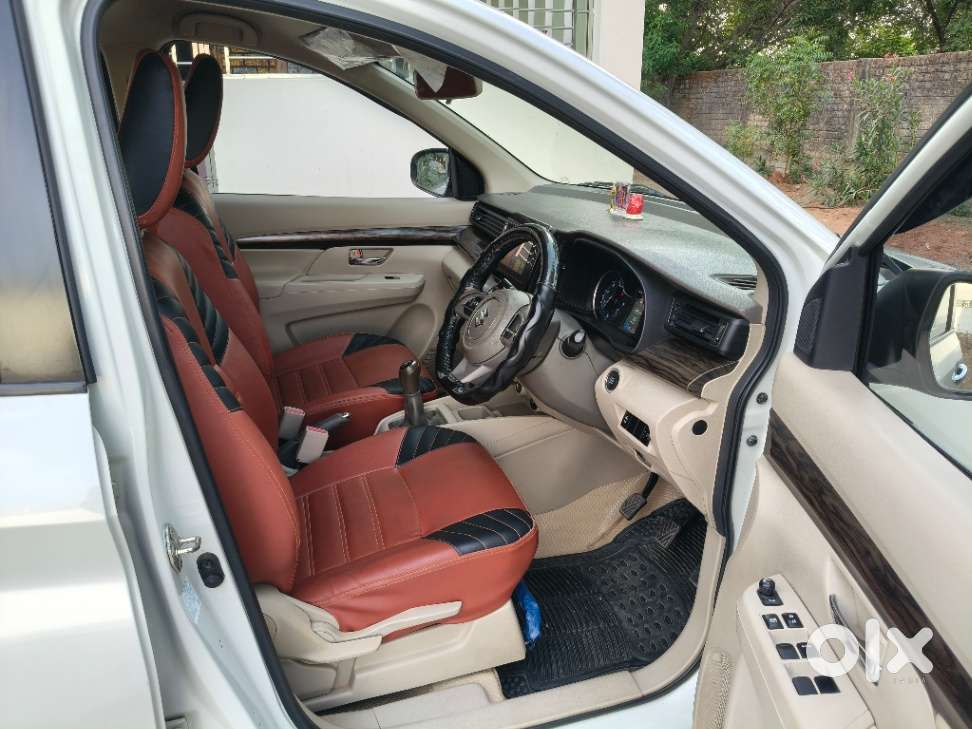 Maruti Suzuki Ertiga Zxi Plus Shvs, 2022, Petrol