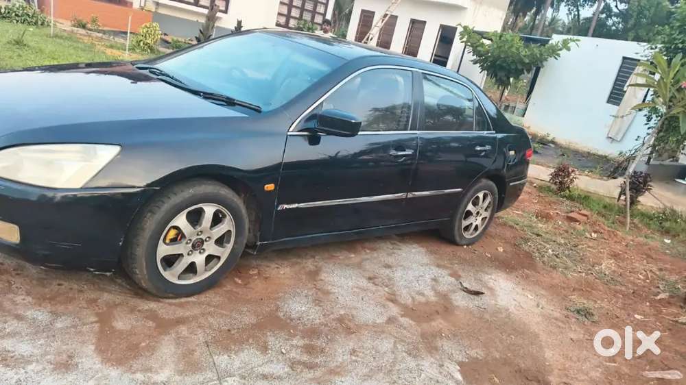 Honda Accord 2005 ,petrol , I-vtec 2.4l Manual