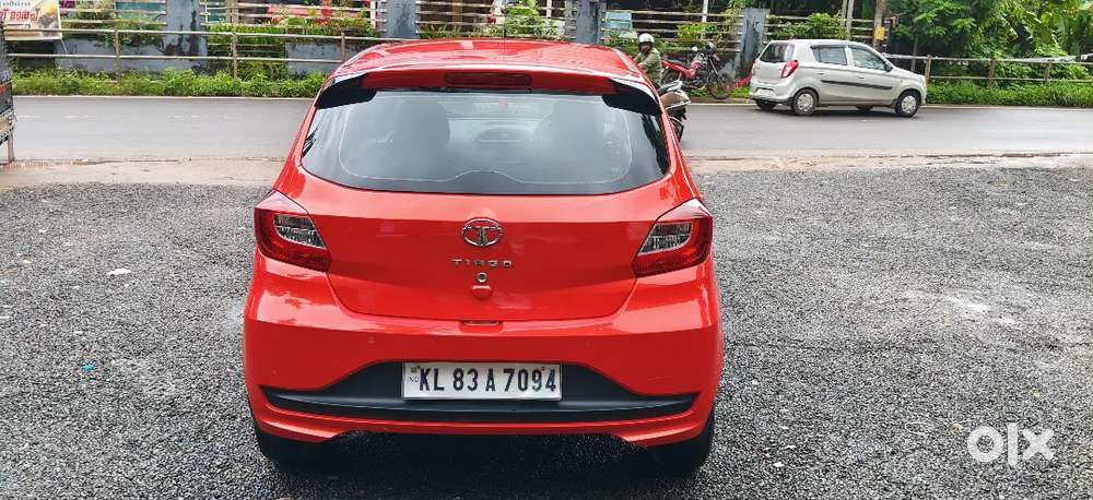 Tata Tiago Xt Petrol 2023