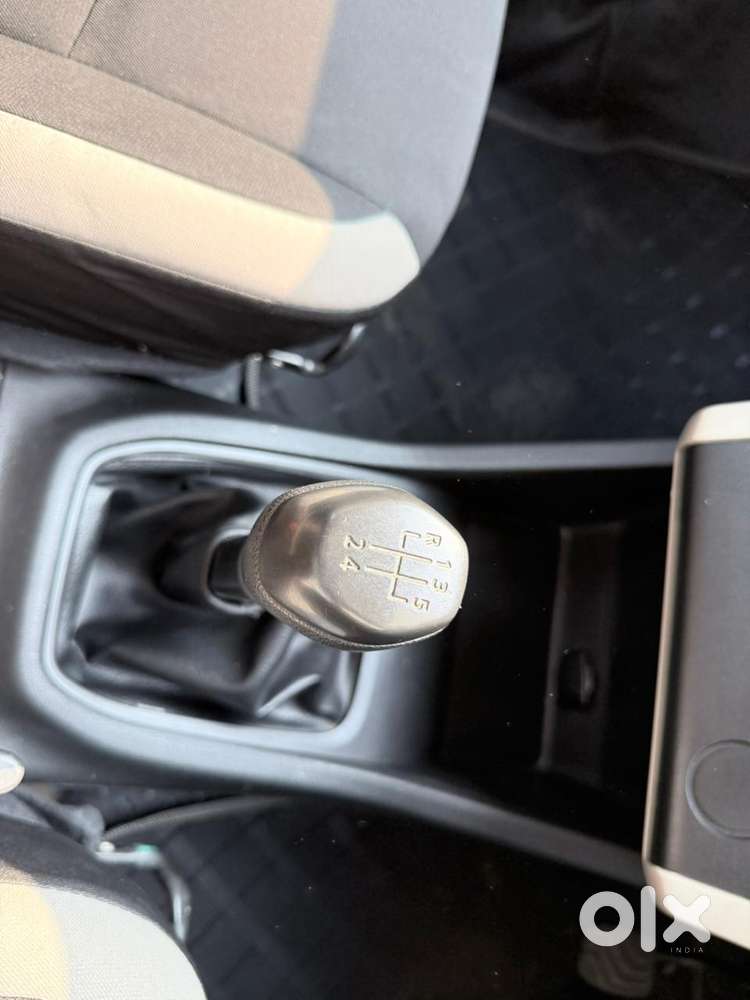 Renault Triber Rxl Easy-r Amt, 2021, Petrol