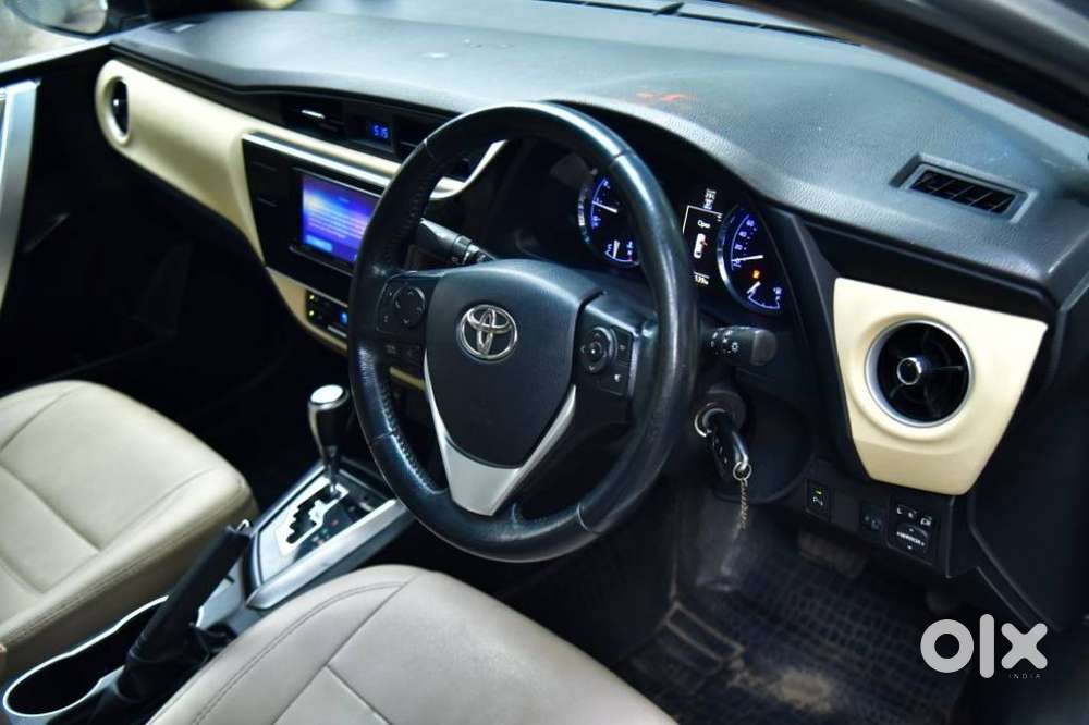 Toyota Corolla Altis 1.8 G Cvt, 2018, Petrol