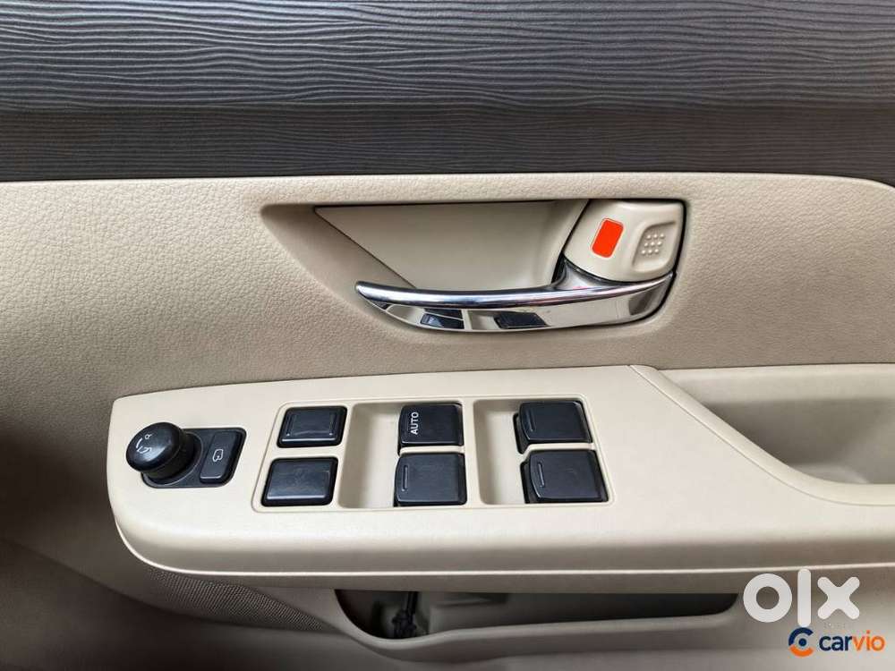 Maruti Suzuki Ertiga 1.5 Vxi, 2021, Cng & Hybrids
