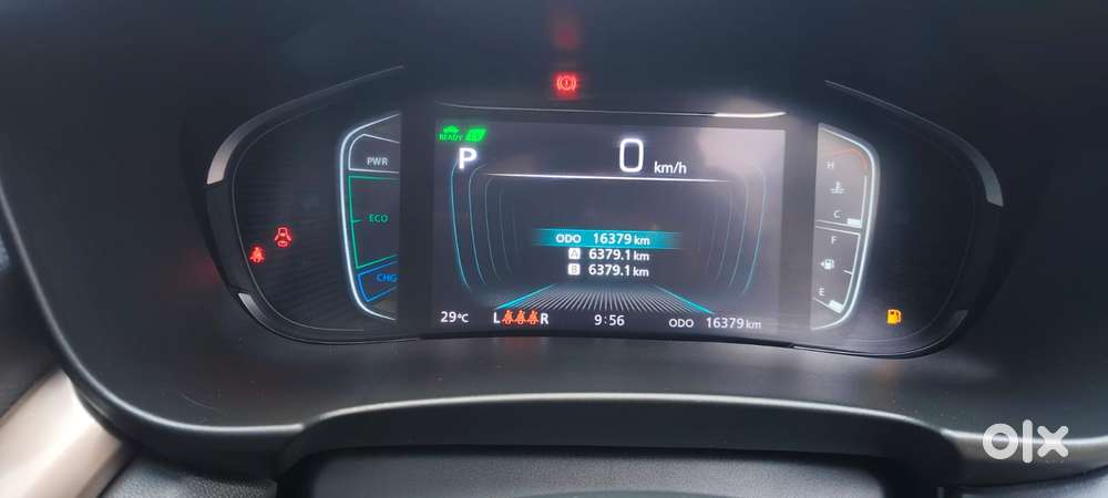 Maruti Suzuki Grand Vitara Smart Hybrid Alpha, 2025, Electric
