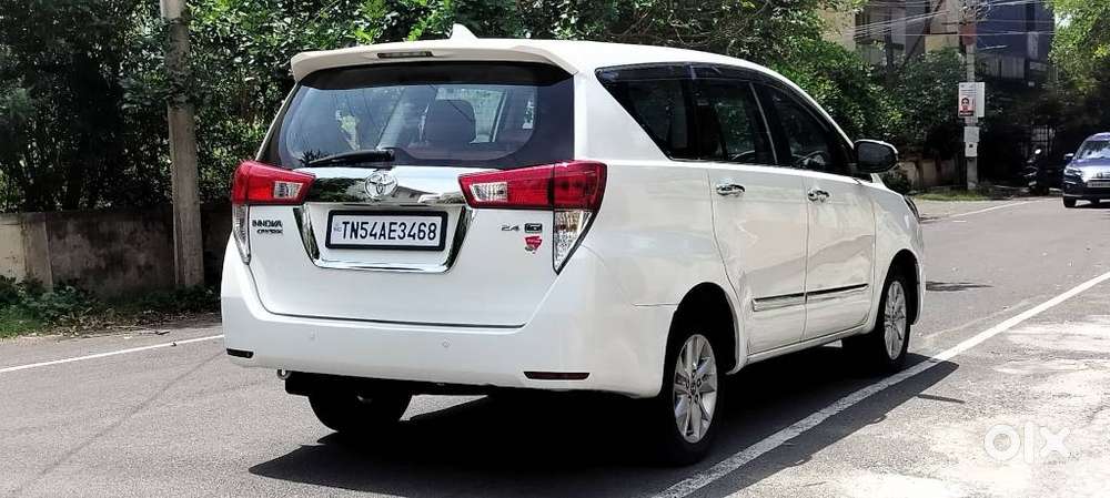 Toyota Innova Crysta 2.4 G MT 7 STR, 2019, Diesel