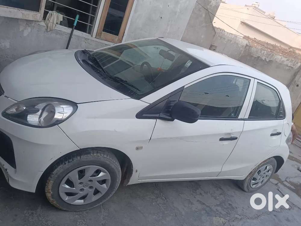 Honda Brio 2013 Petrol 160000 Km Driven