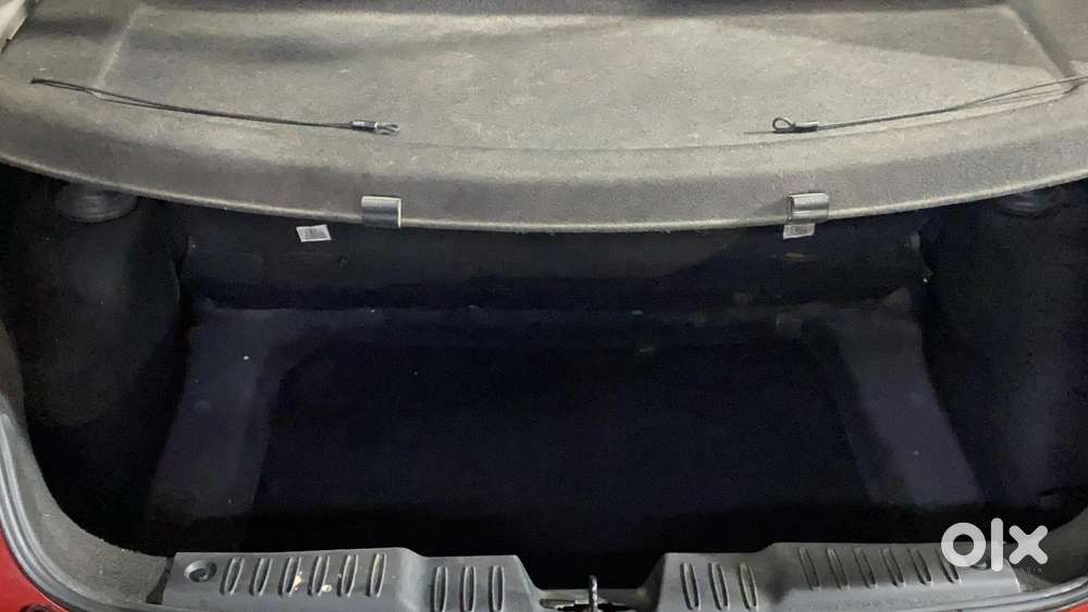 Tata Altroz 1.2 Xm Plus, 2022, Petrol