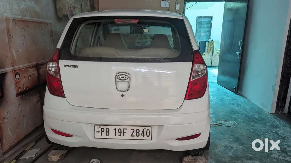 Hyundai I10 2011 Petrol 80000 Km Driven