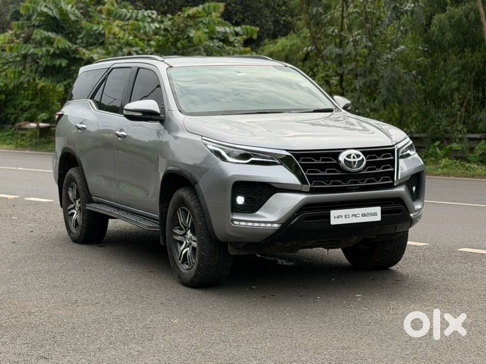 Toyota Fortuner 2017 Diesel 130000 Km Driven