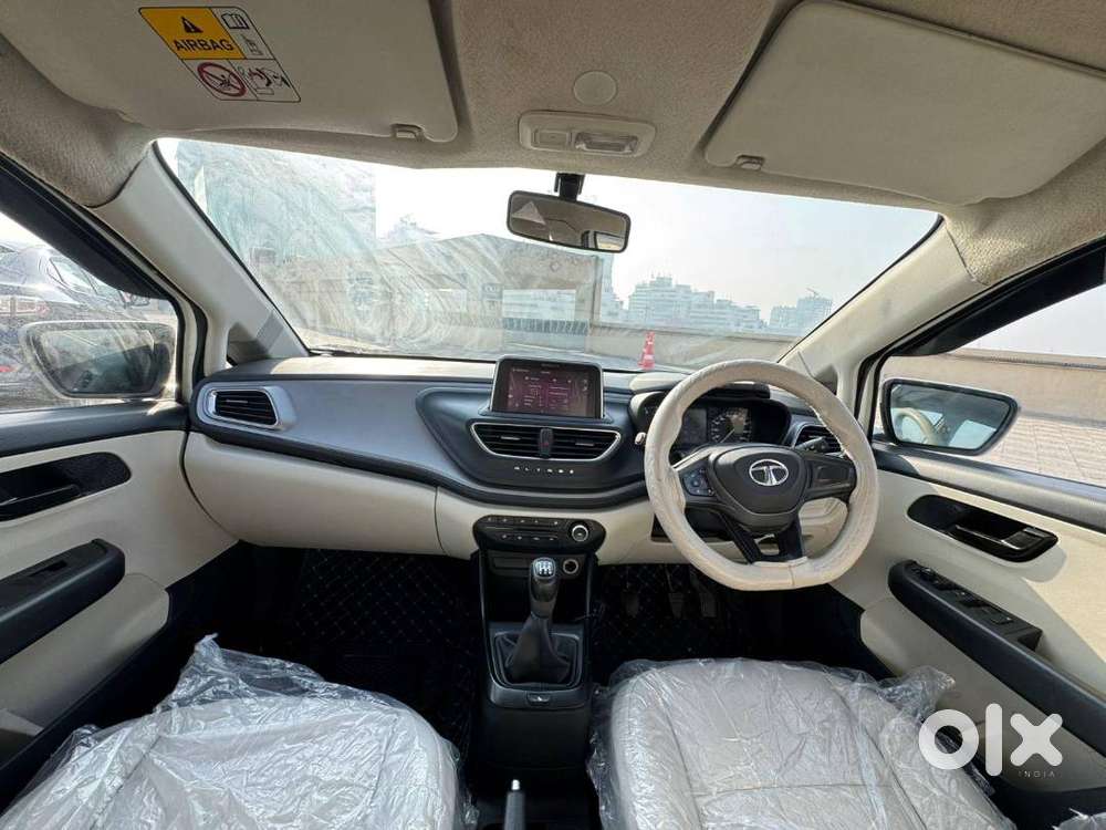 Tata Altroz 2022 Xm Plus Petrol  47k Km  Excellent Condition Sellin
