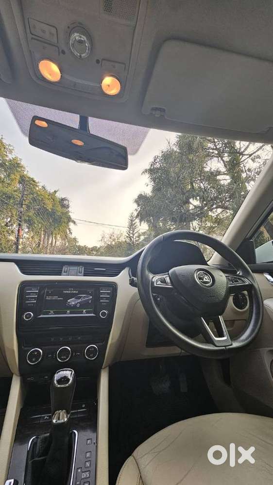 Skoda Octavia 2.0 Elegance Tdi Cr At, 2016, Petrol