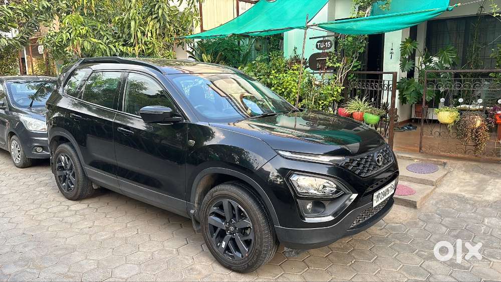 Tata Safari - Diesel - Dark Edition