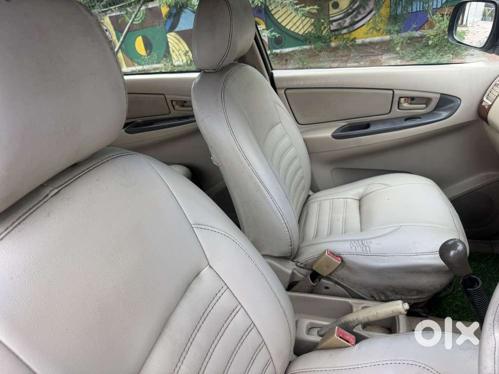 Toyota Innova 2004-2011 2.5 G1 Diesel 8-seater, 2008, Diesel