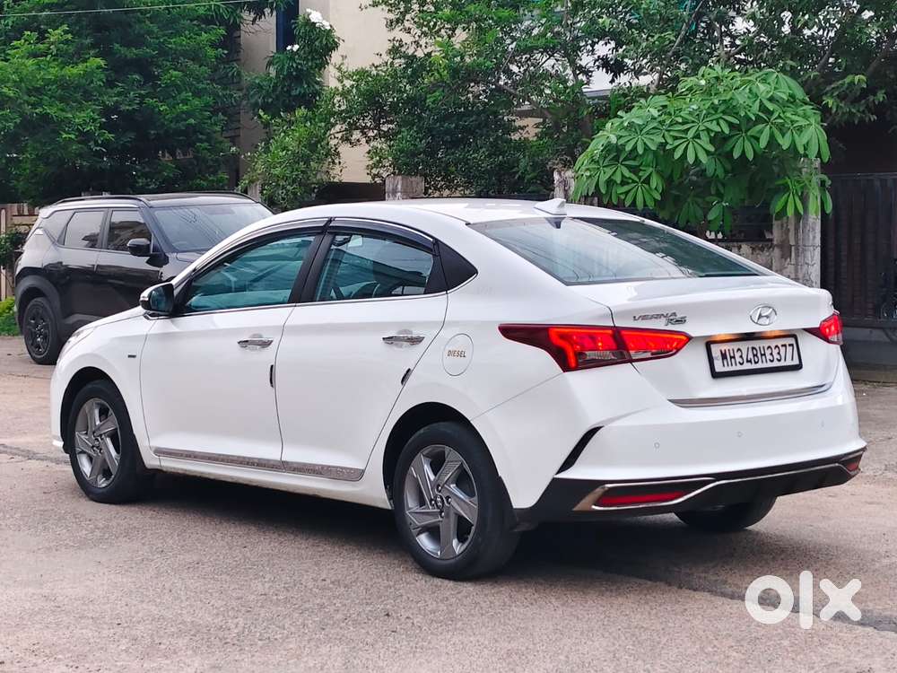 Hyundai Verna 1.5 Sx Diesel At, 2022, Diesel