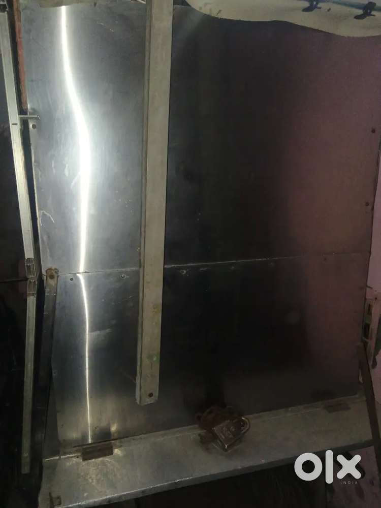 Selling food cart
