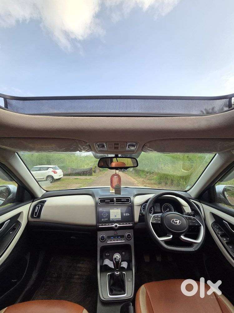 Hyundai Creta Sx Petrol Mt, 2023, Petrol