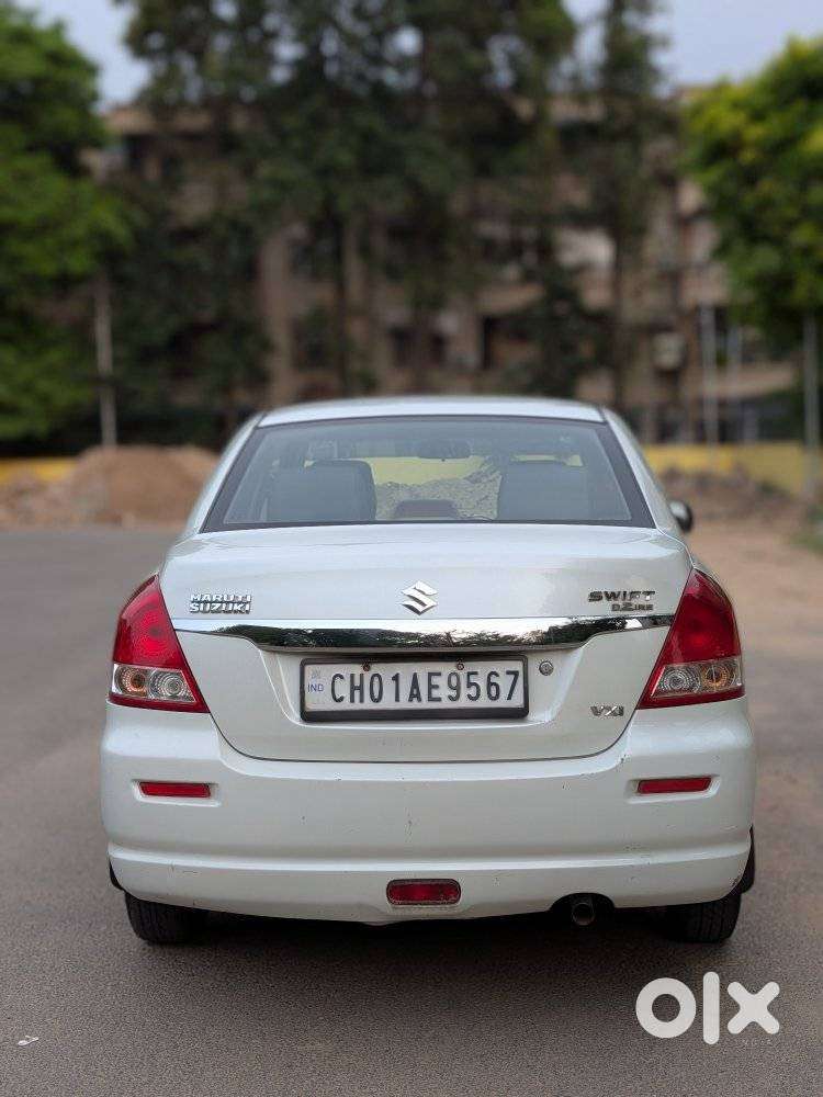 Maruti Suzuki Swift Dzire 1.2 Vxi Bsiv, 2010, Petrol