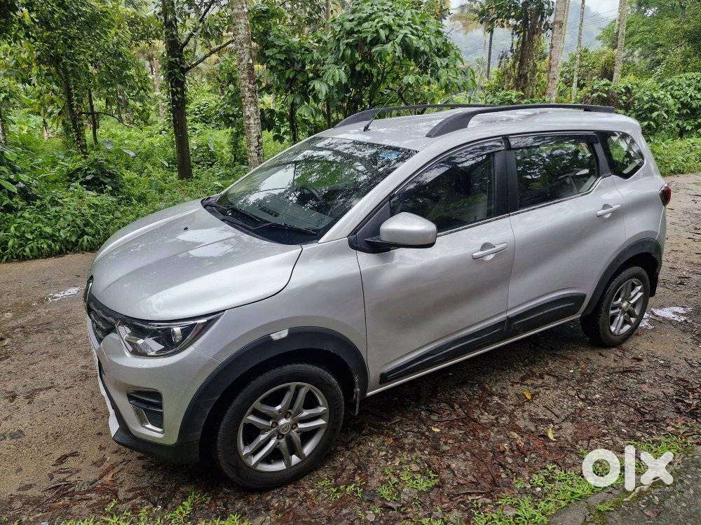 Renault Triber Rxz, 2019, Petrol