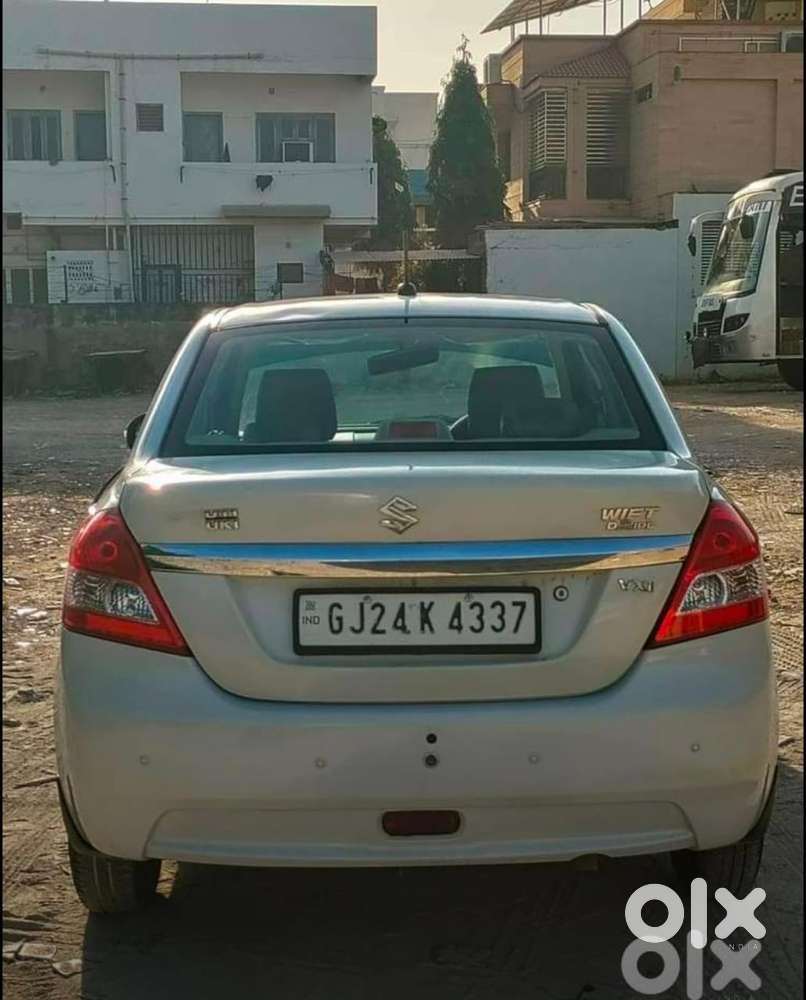 Maruti Suzuki Swift Dzire Vxi(o) Mt, 2014, Cng & Hybrids