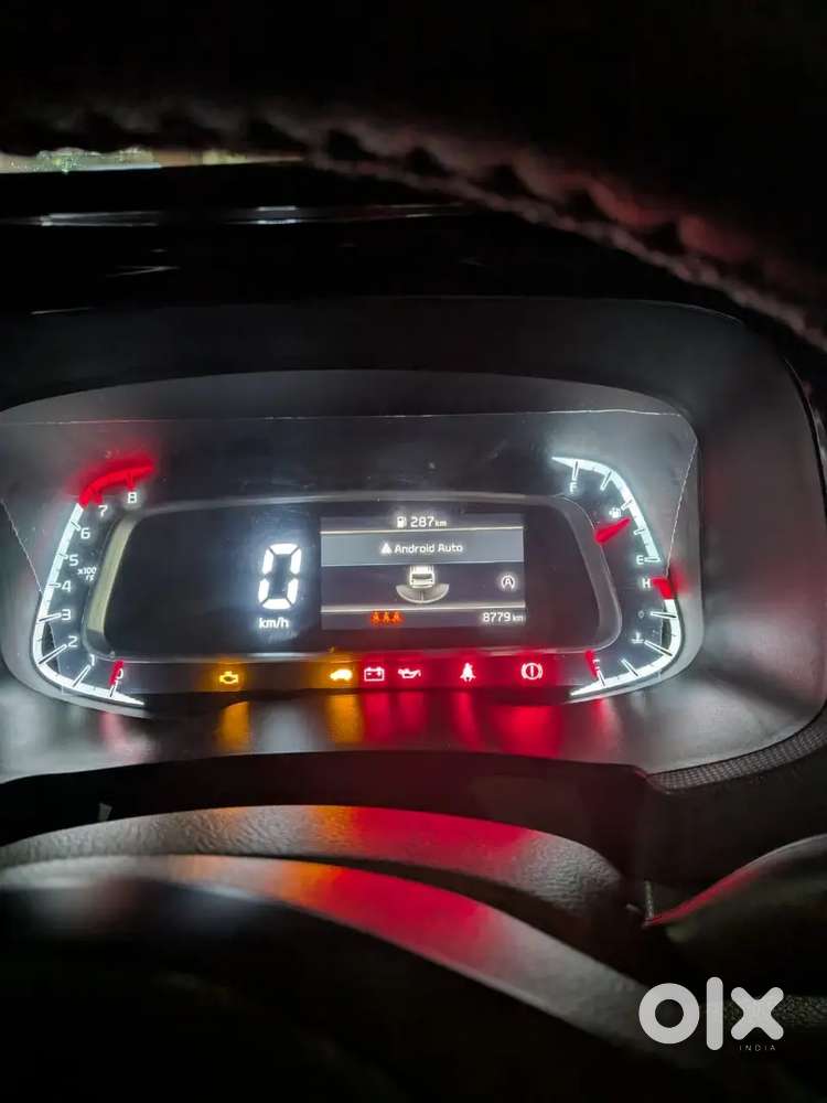 Kia Sonet 2024 Petrol 8500 Km Driven