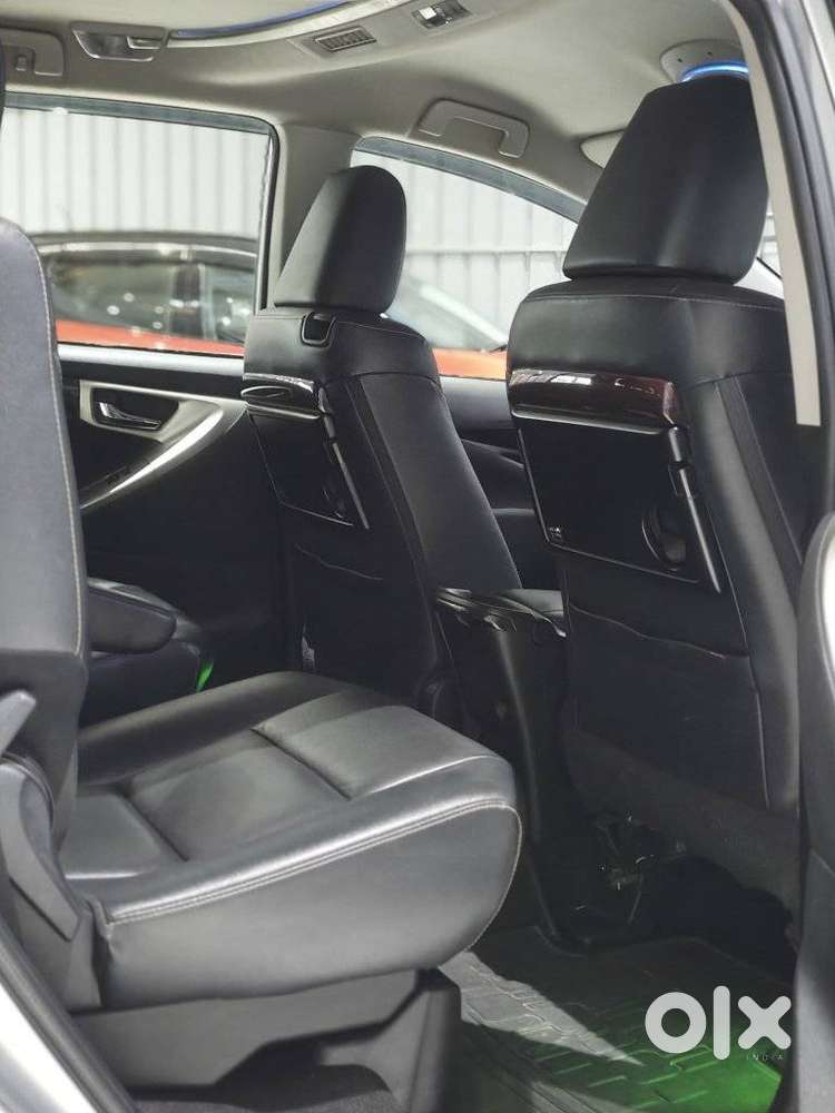 Toyota Innova Crysta Zx 2.4 Diesel 7 Seater, 2019, Diesel