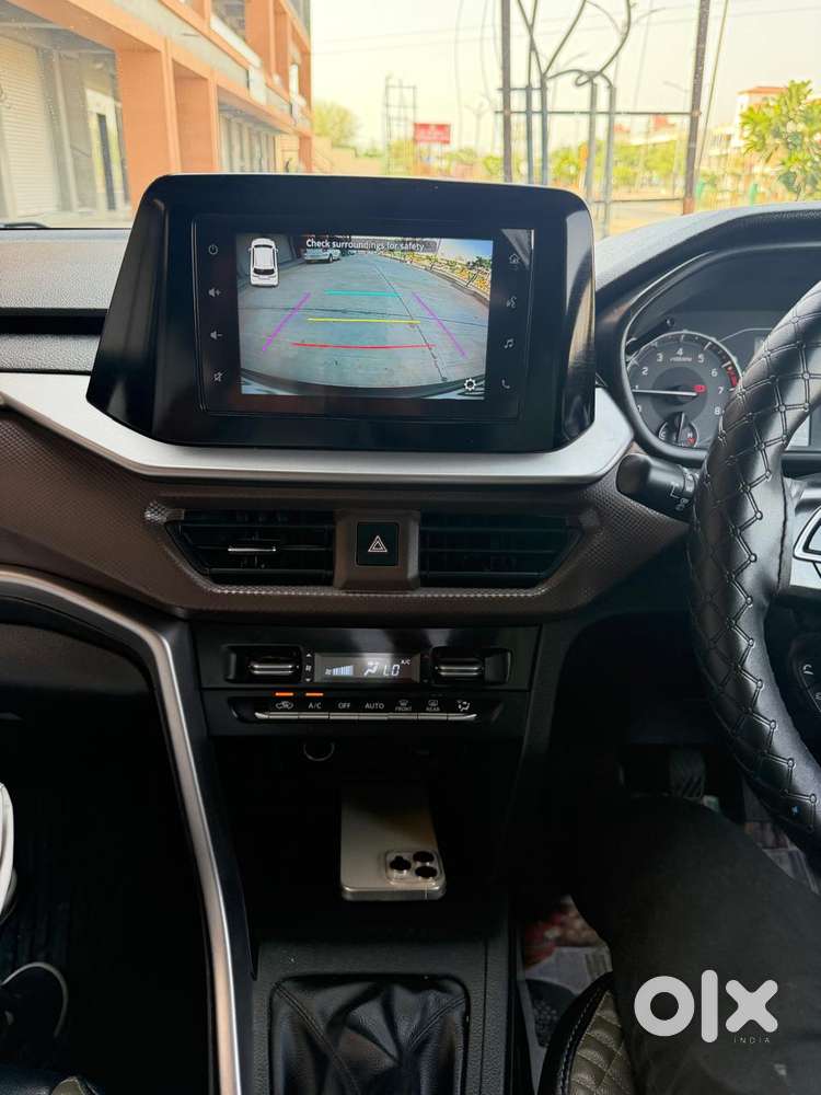 Maruti Suzuki Brezza 1.5 Zxi Plus Smart Hybrid, 2025, Petrol