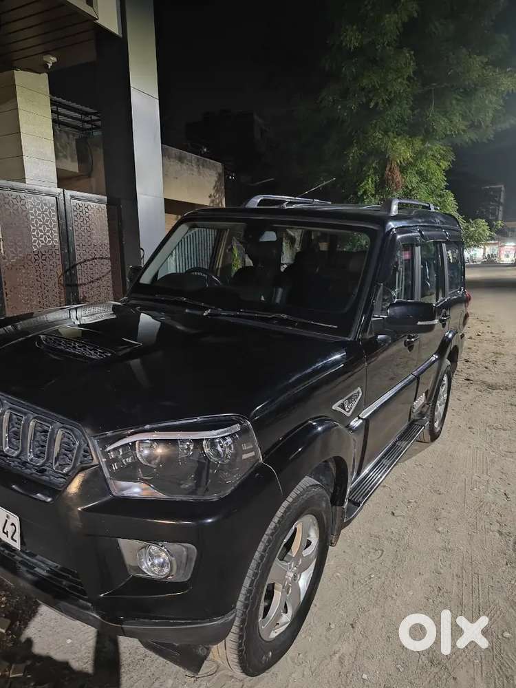 Mahindra Scorpio 2018 Diesel 118000 Km Driven